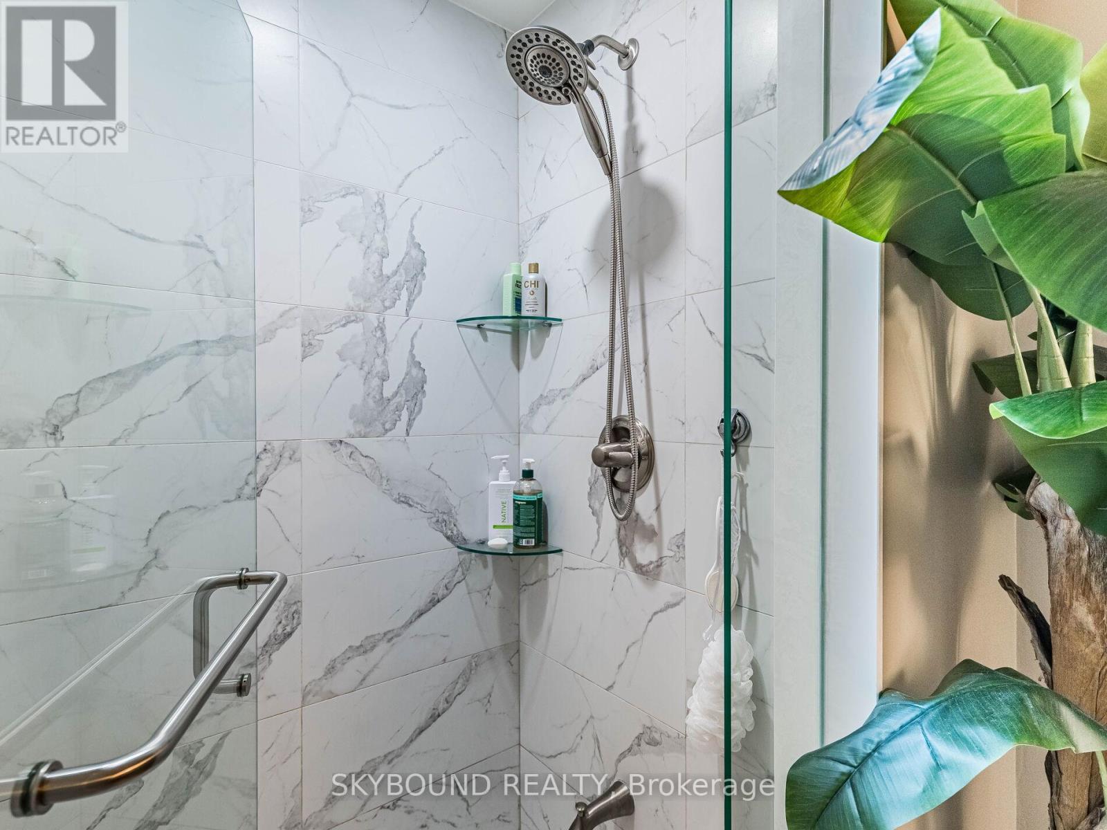 3878 Midhurst Lane, Mississauga, Ontario  L4Z 1C7 - Photo 40 - W12540004