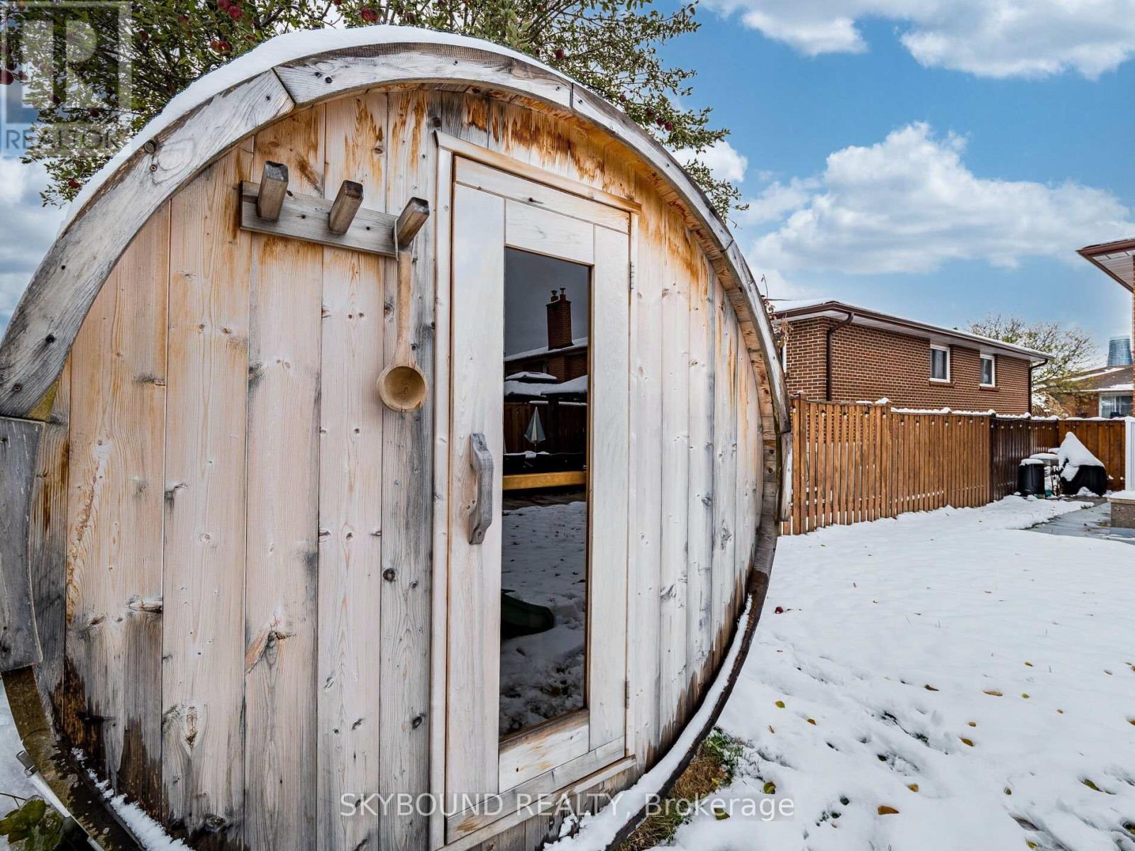 3878 Midhurst Lane, Mississauga, Ontario  L4Z 1C7 - Photo 49 - W12540004