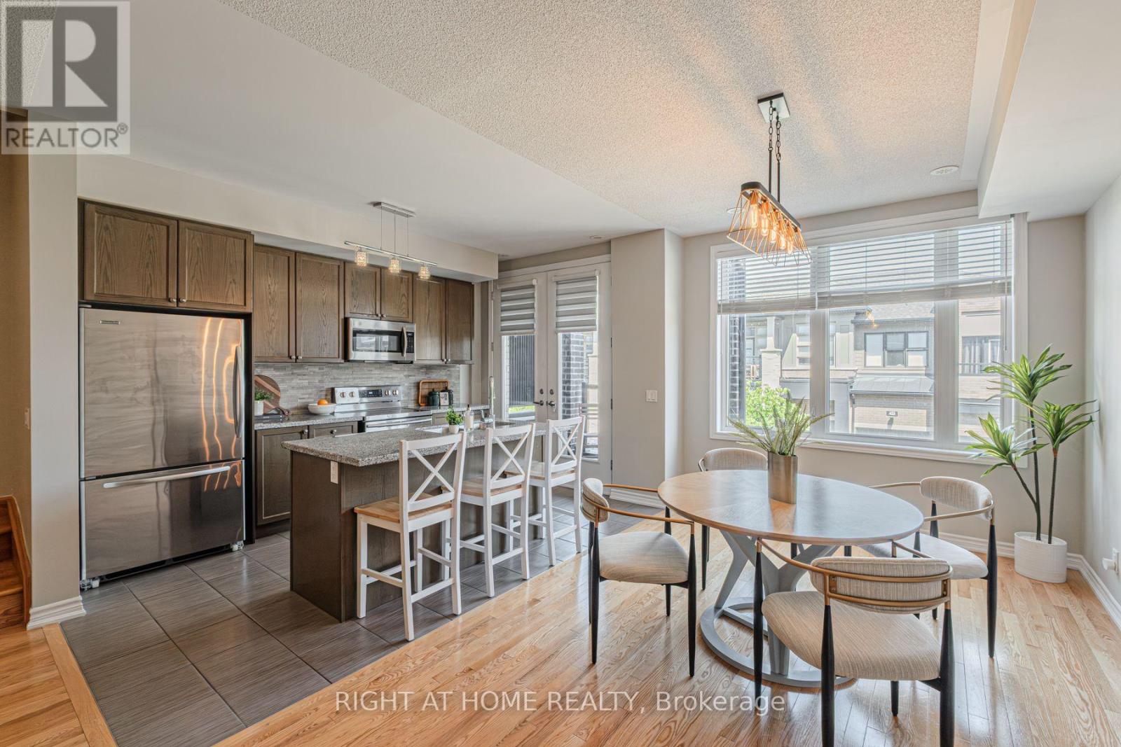 422 Athabasca Common, Oakville, Ontario  L6H 0R5 - Photo 9 - W12540006