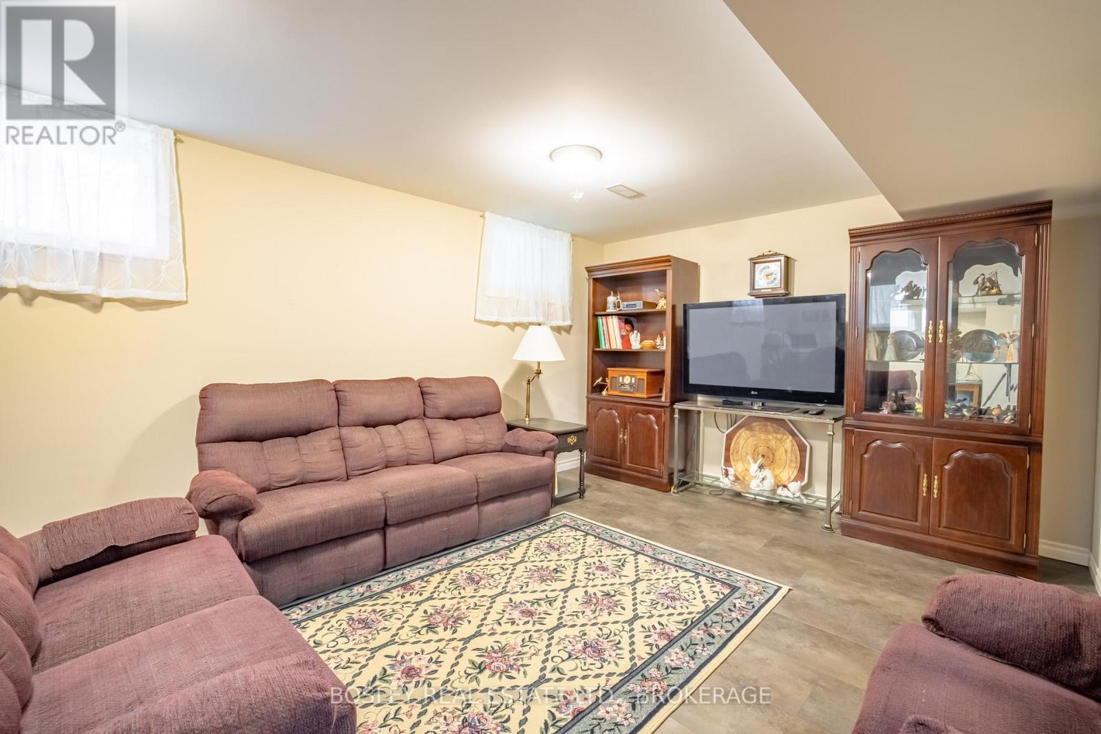 16 - 409 Niagara Street, St. Catharines, Ontario L2M 4V9 - Photo 24 - X12540088