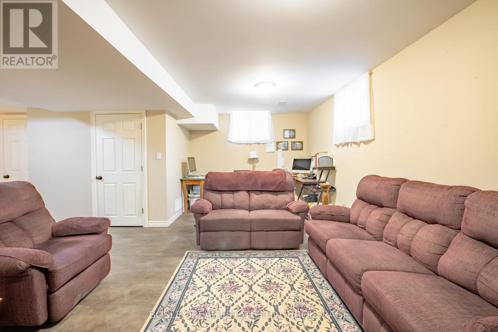 16 - 409 Niagara Street, St. Catharines, Ontario L2M 4V9 - Photo 28 - X12540088