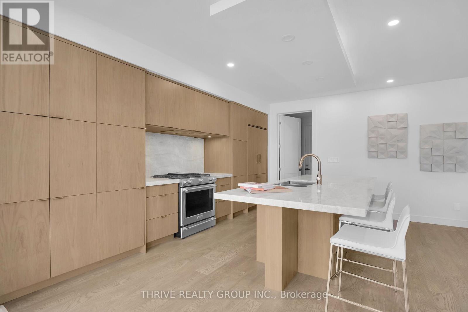 3948 Campbell Street N, London South, Ontario  N6P 0H7 - Photo 4 - X12056778