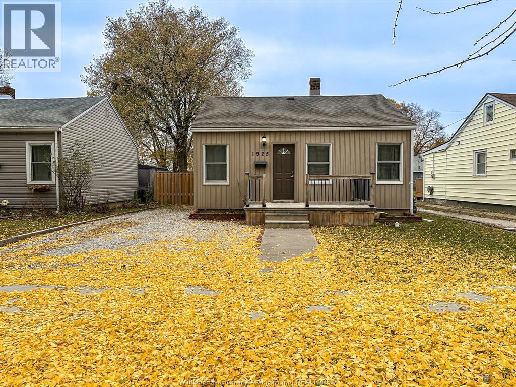 MLS# 25028672: 1925 AUBIN, Windsor, Canada