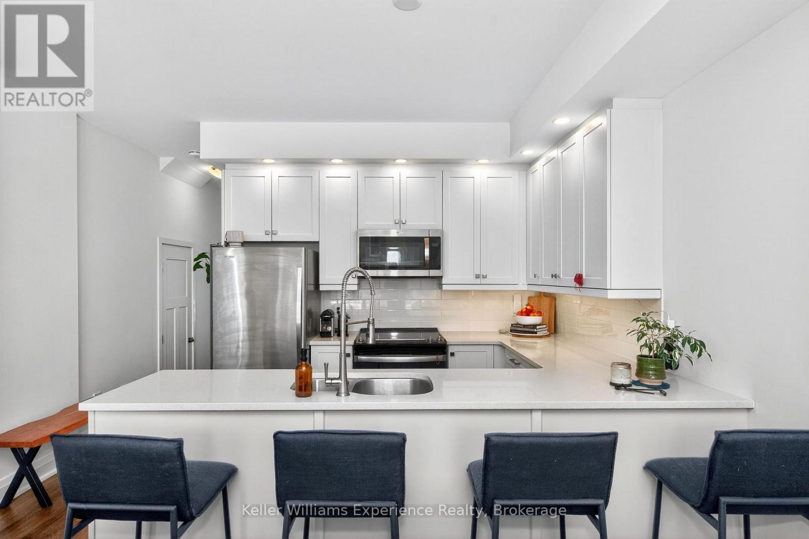 36 Allison Lane, Midland, Ontario  L4R 0H2 - Photo 4 - S12540090