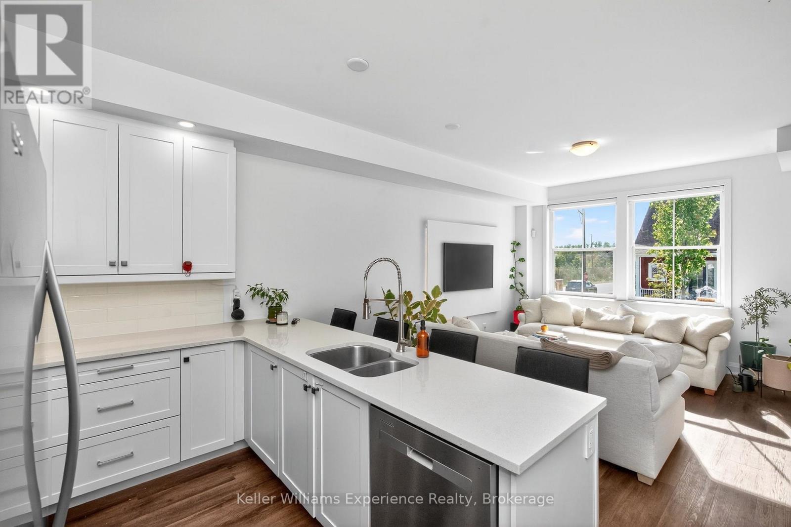 36 Allison Lane, Midland, Ontario  L4R 0H2 - Photo 5 - S12540090