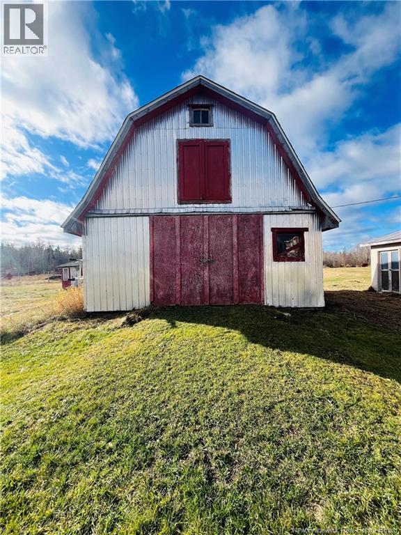 22 Barrieau Street, Miramichi, New Brunswick  E1N 4V3 - Photo 5 - NB130065