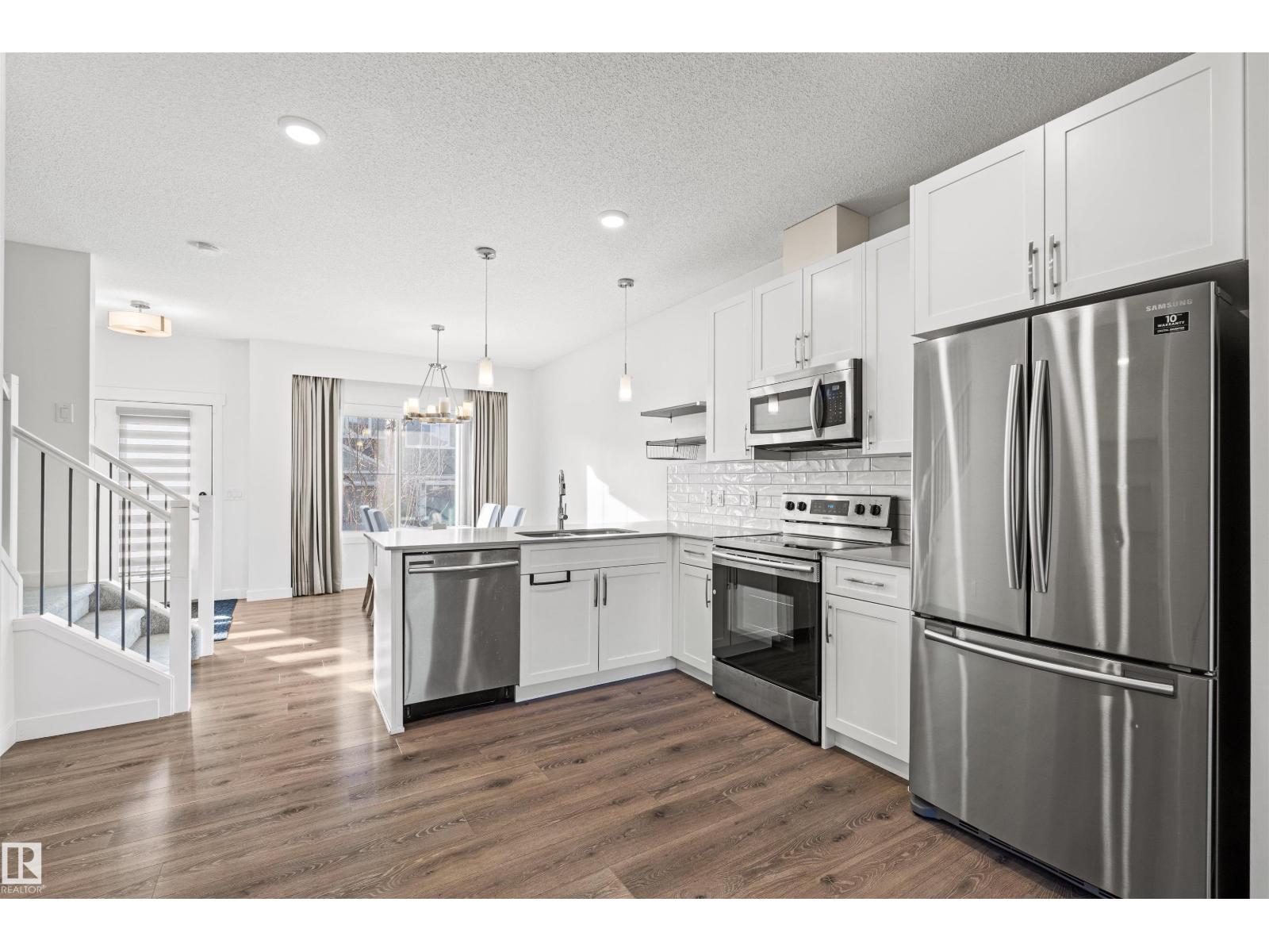 16618 31 Av Sw, Edmonton, Alberta  T6W 4P8 - Photo 5 - E4465559