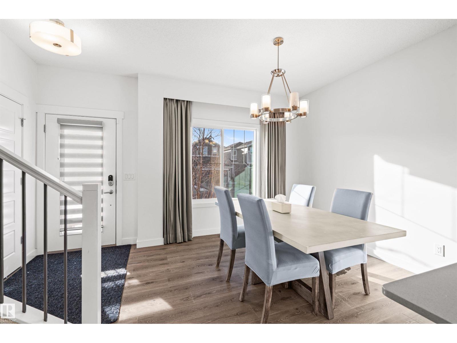 16618 31 Av Sw, Edmonton, Alberta  T6W 4P8 - Photo 2 - E4465559