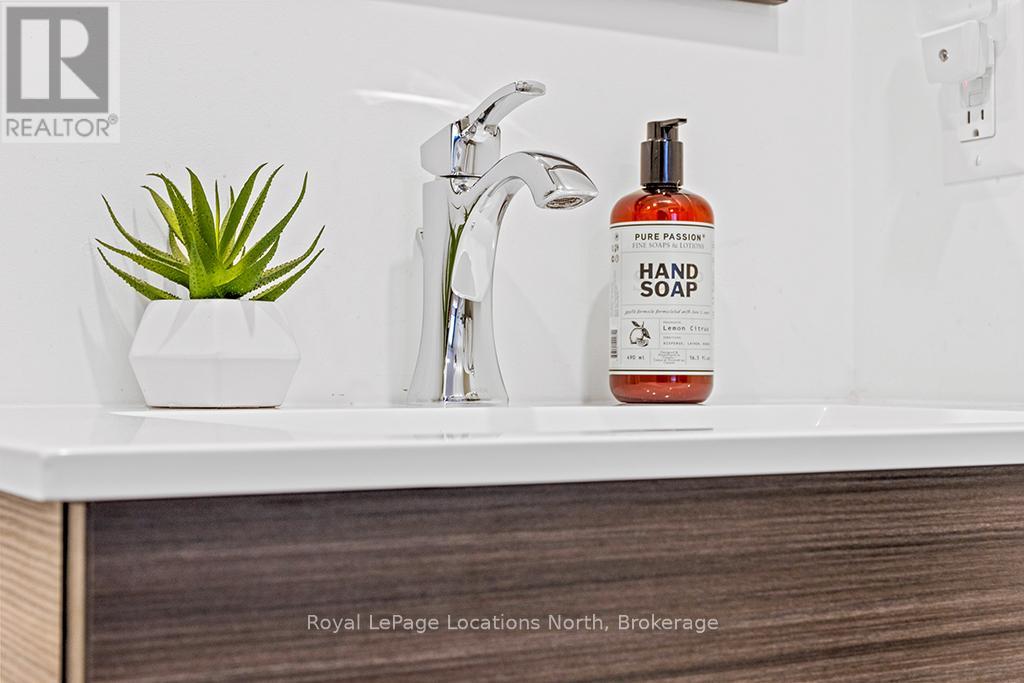 104 - 10 Beausoleil Lane, Blue Mountains, Ontario  L9Y 2X5 - Photo 20 - X12540032