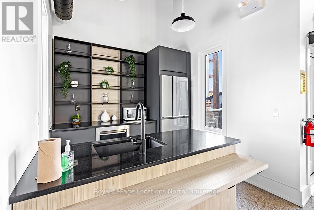 104 - 10 Beausoleil Lane, Blue Mountains, Ontario  L9Y 2X5 - Photo 33 - X12540032