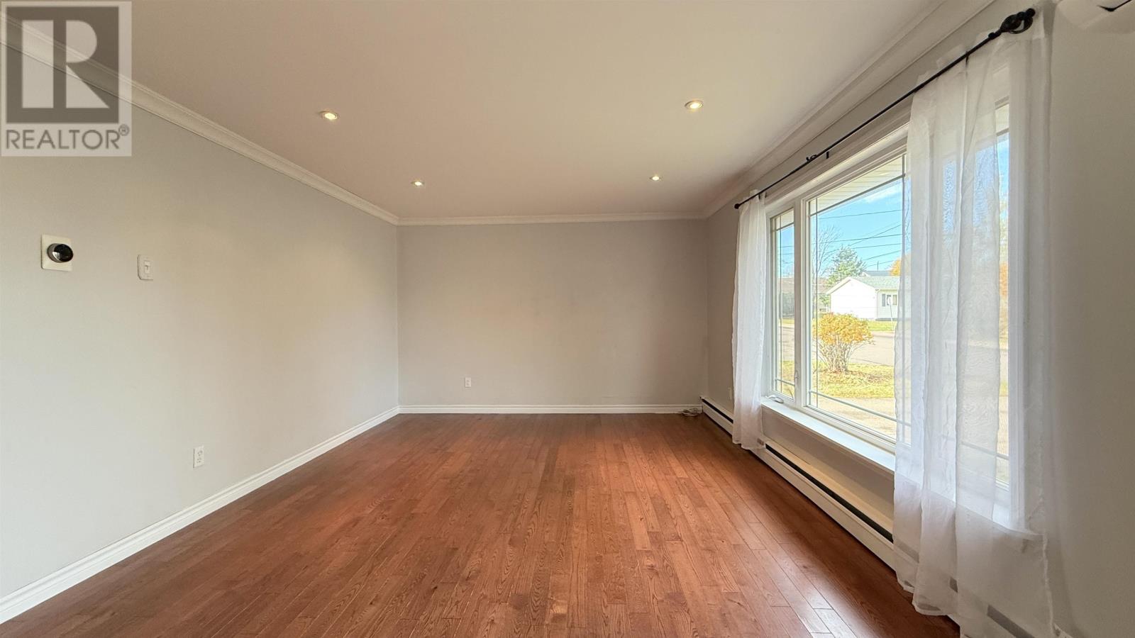 162 Schurman Avenue, Summerside, Prince Edward Island  C1N 2C2 - Photo 11 - 202527809