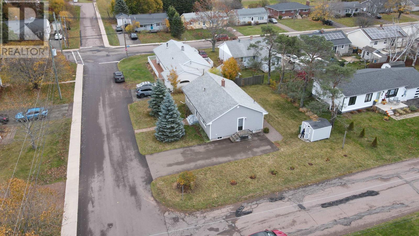 162 Schurman Avenue, Summerside, Prince Edward Island  C1N 2C2 - Photo 4 - 202527809