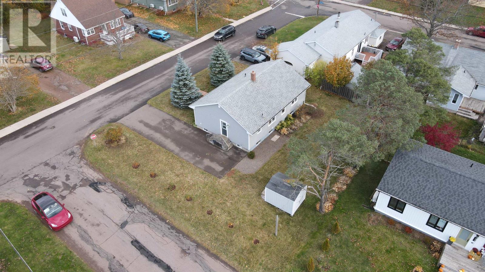 162 Schurman Avenue, Summerside, Prince Edward Island  C1N 2C2 - Photo 5 - 202527809