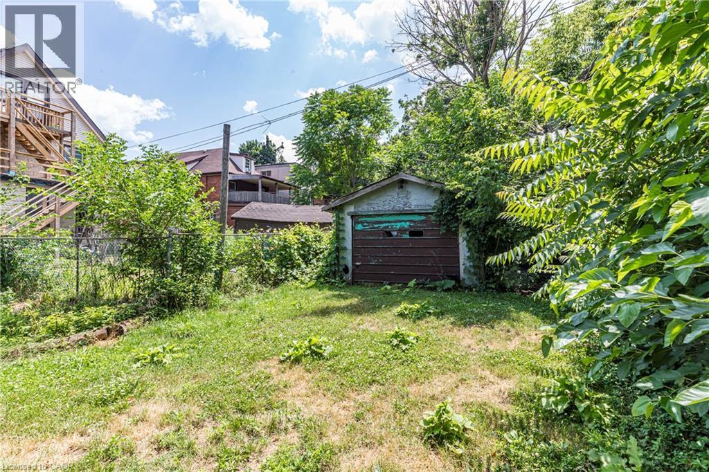 22 Myrtle Avenue, Hamilton, Ontario  L8M 2E9 - Photo 41 - 40751300