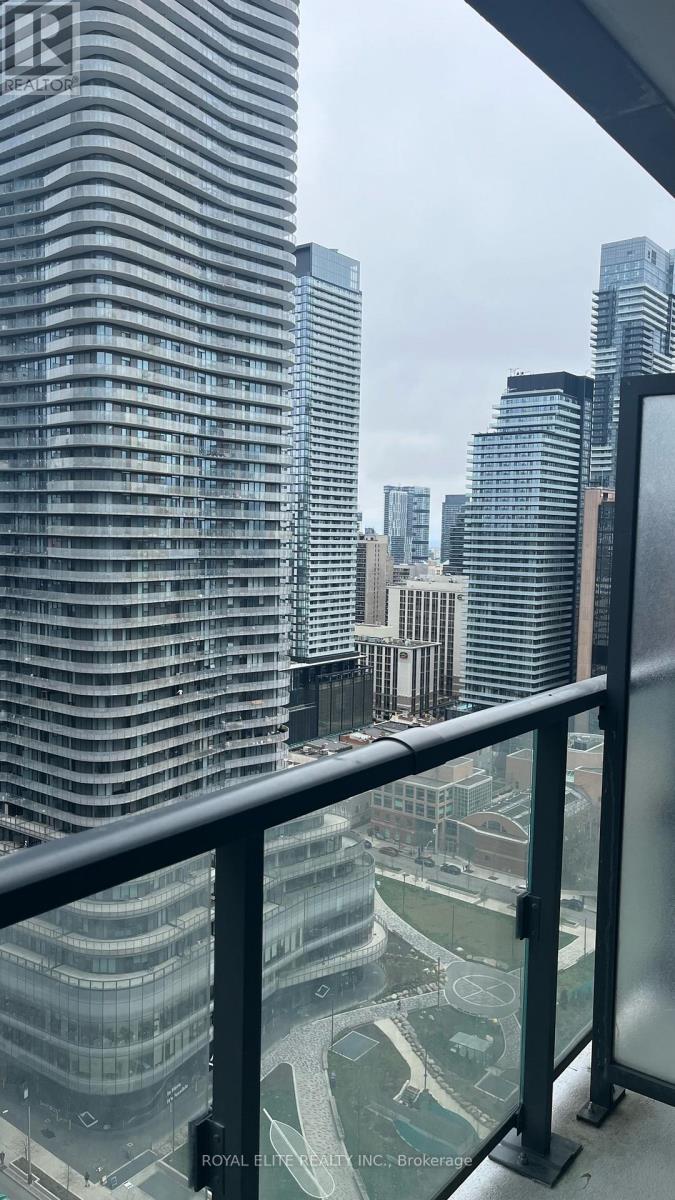 2418 - 955 Bay Street, Toronto, Ontario  M5S 0C6 - Photo 10 - C12540024