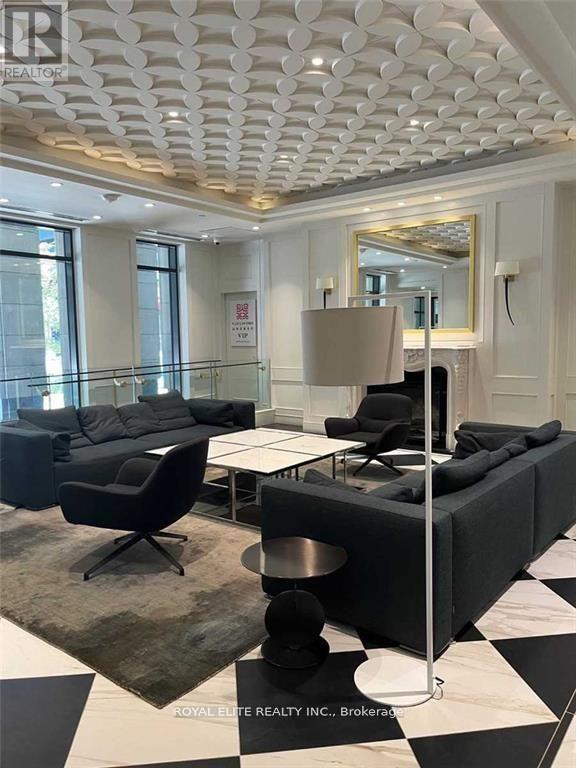2418 - 955 Bay Street, Toronto, Ontario  M5S 0C6 - Photo 3 - C12540024