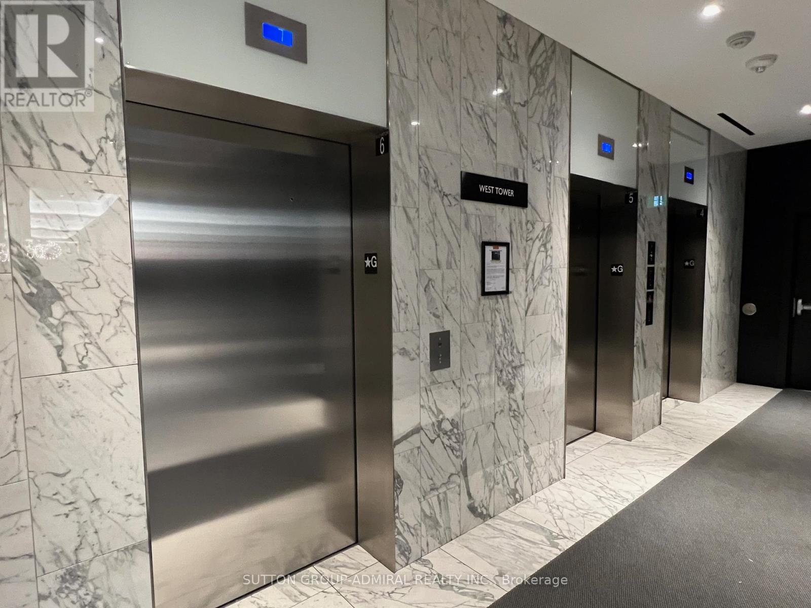 329 - 31 Tippett Road, Toronto, Ontario  M3H 0C8 - Photo 4 - C12540046