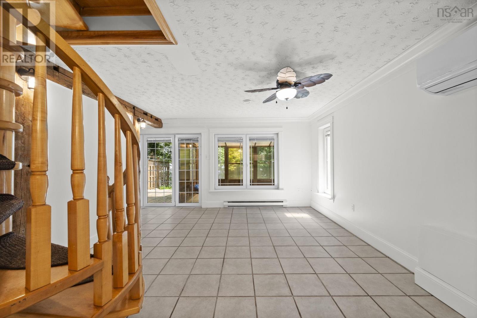 333/335 Kings Road, Wellington, Nova Scotia  B2T 1A2 - Photo 11 - 202527512