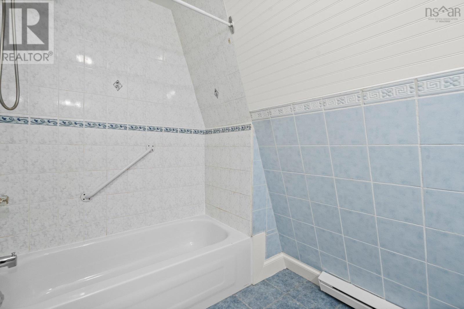 333/335 Kings Road, Wellington, Nova Scotia  B2T 1A2 - Photo 38 - 202527512