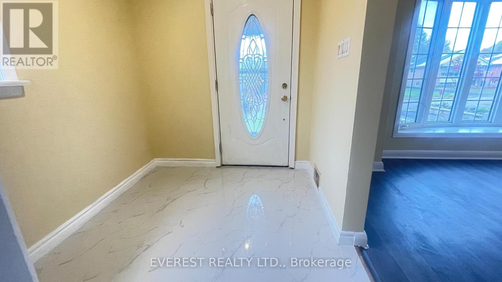 45 Kilgreggan Crescent, Toronto, Ontario  M1J 1S4 - Photo 3 - E12540110