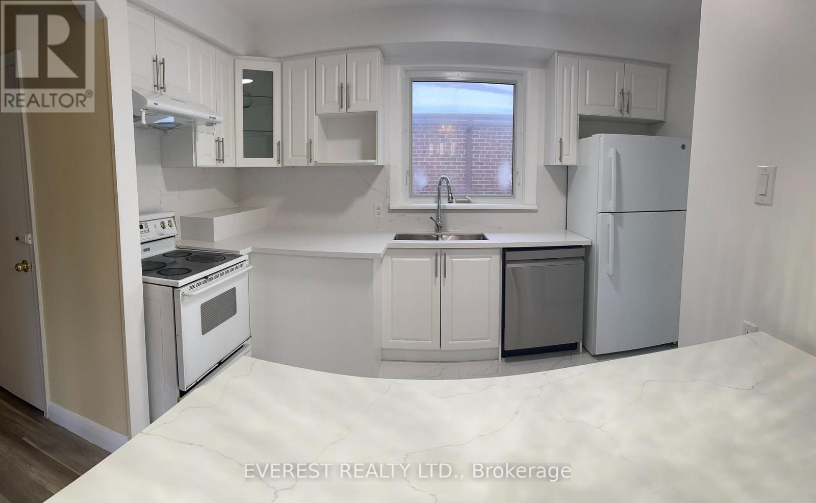 45 Kilgreggan Crescent, Toronto, Ontario  M1J 1S4 - Photo 4 - E12540110