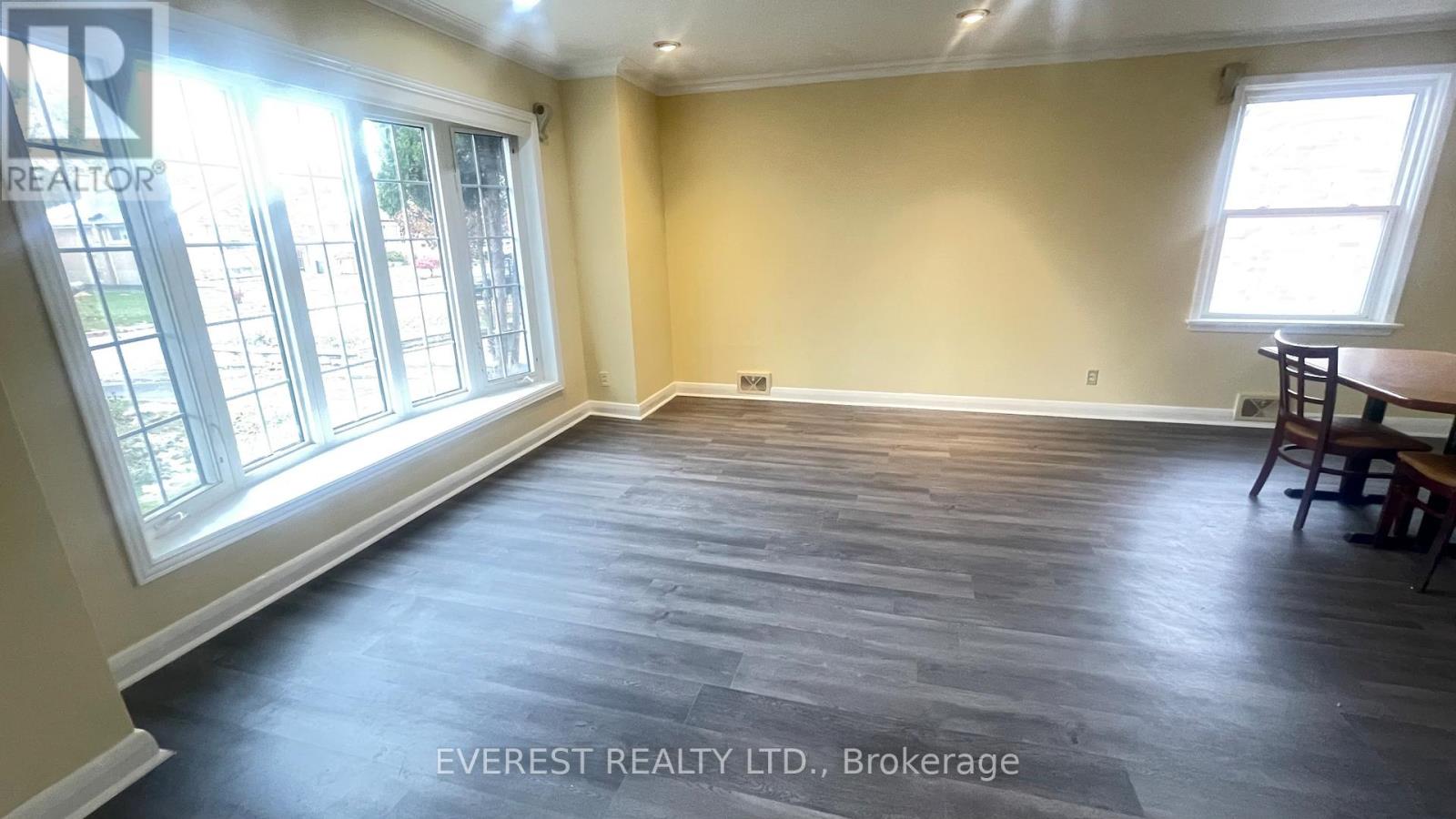 45 Kilgreggan Crescent, Toronto, Ontario  M1J 1S4 - Photo 9 - E12540110