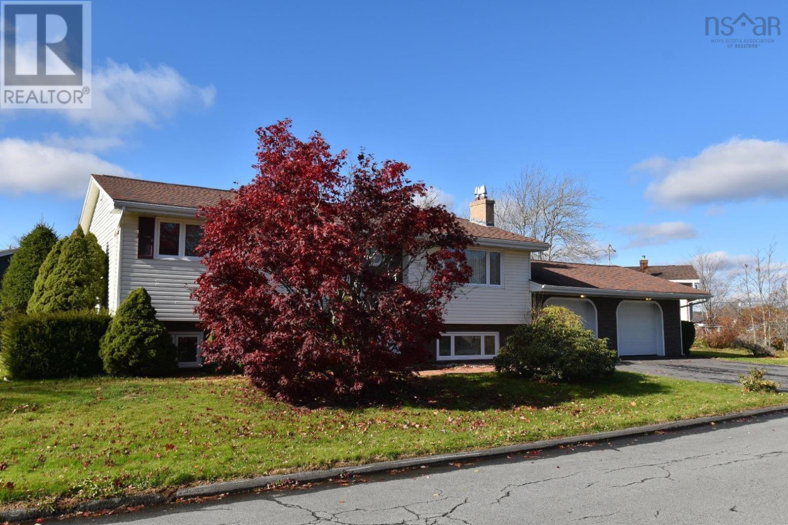 Property at 159 JOHNSON Crescent image 3