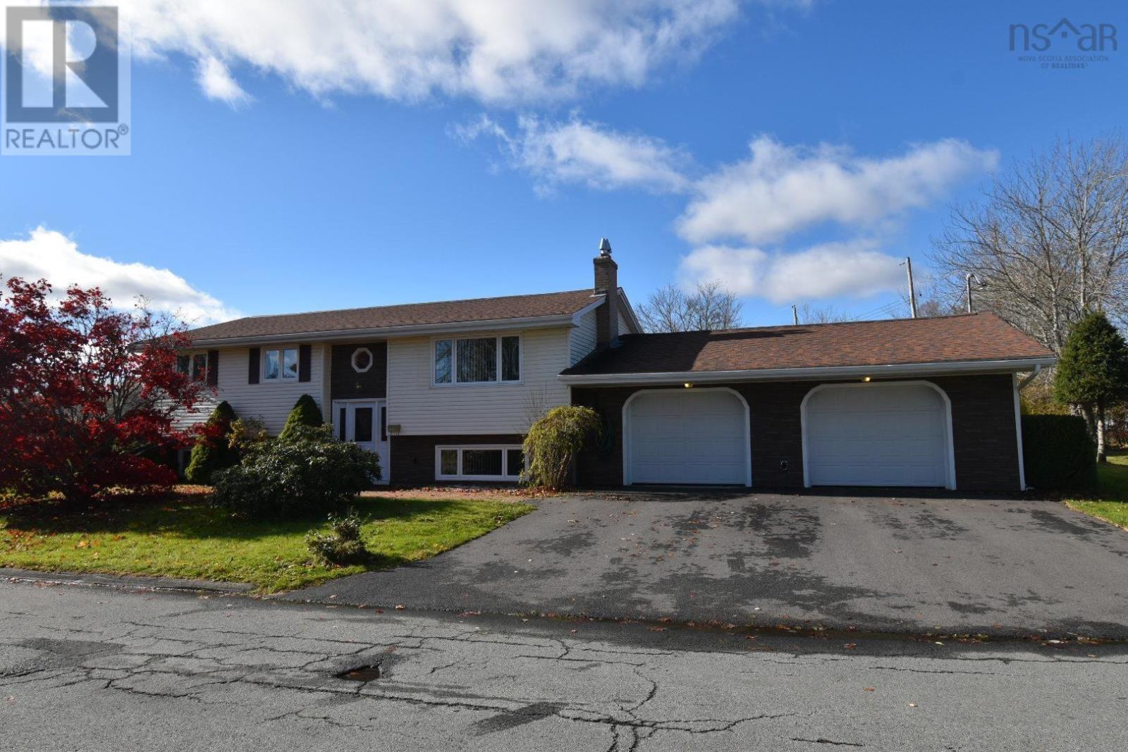 Property at 159 JOHNSON Crescent image 2