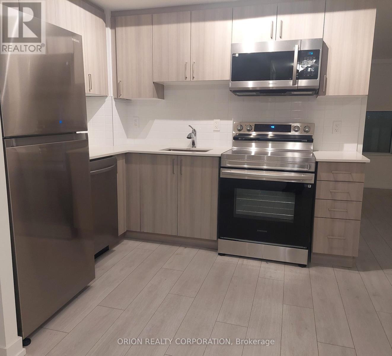 603 - 556 Marlee Avenue, Toronto, Ontario  M6B 0B1 - Photo 2 - W12537340