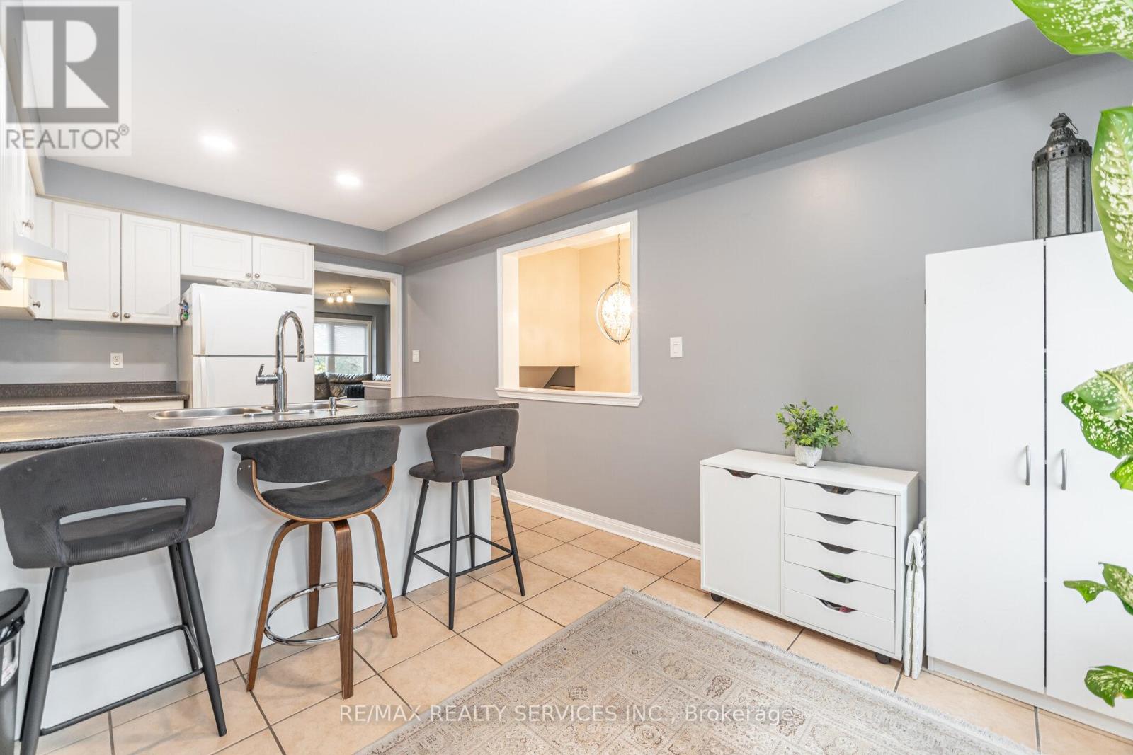 38 - 271 Richvale Drive S, Brampton, Ontario  L6Z 4W7 - Photo 16 - W12539988