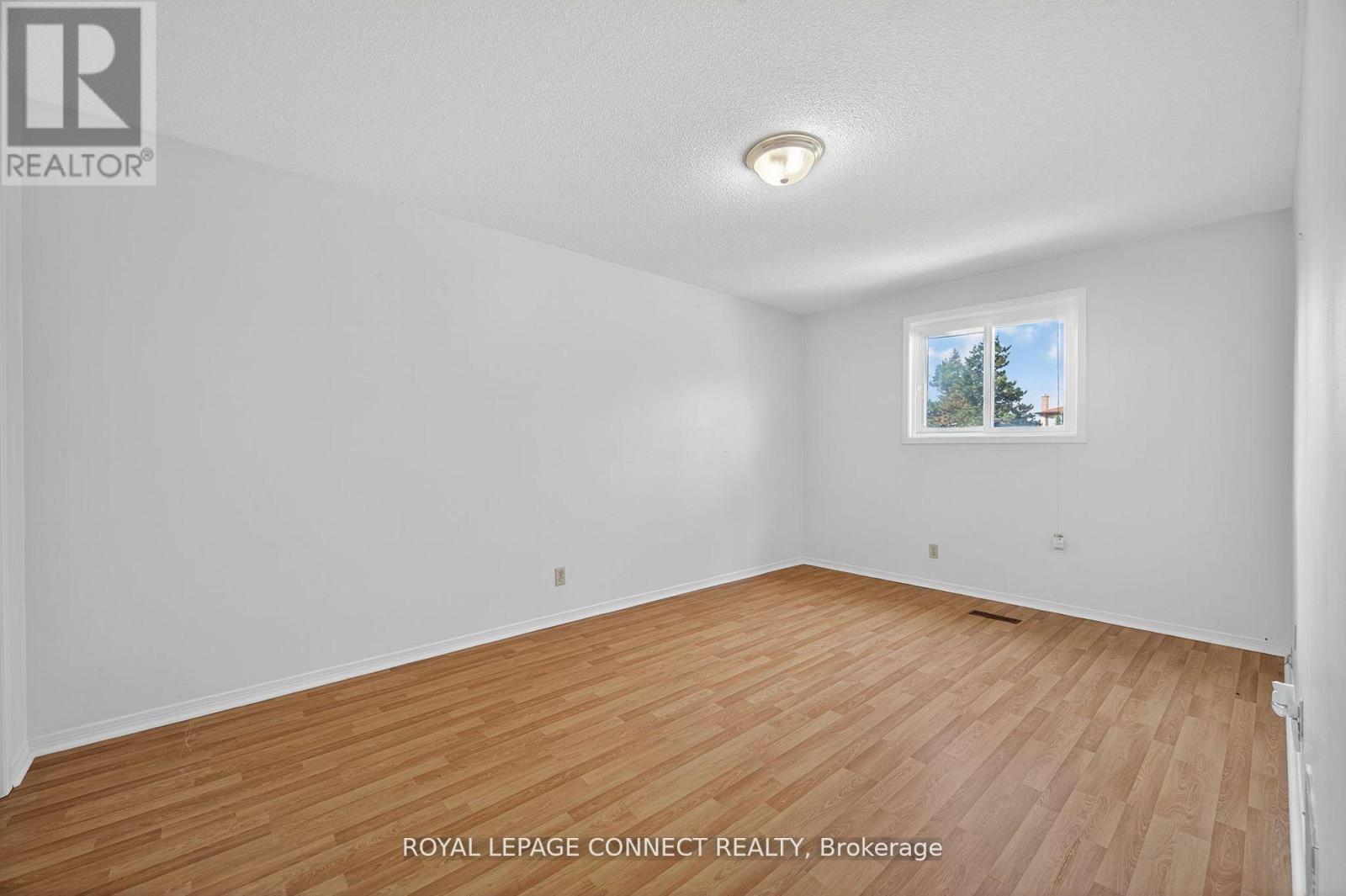 75 Hudson Crescent, Bradford West Gwillimbury, Ontario  L3Z 2K1 - Photo 19 - N12540112