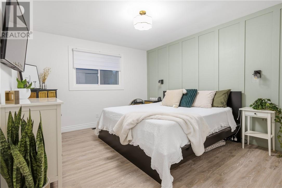 229 Seventh, Lively, Ontario  P3Y 1M5 - Photo 10 - 2125626