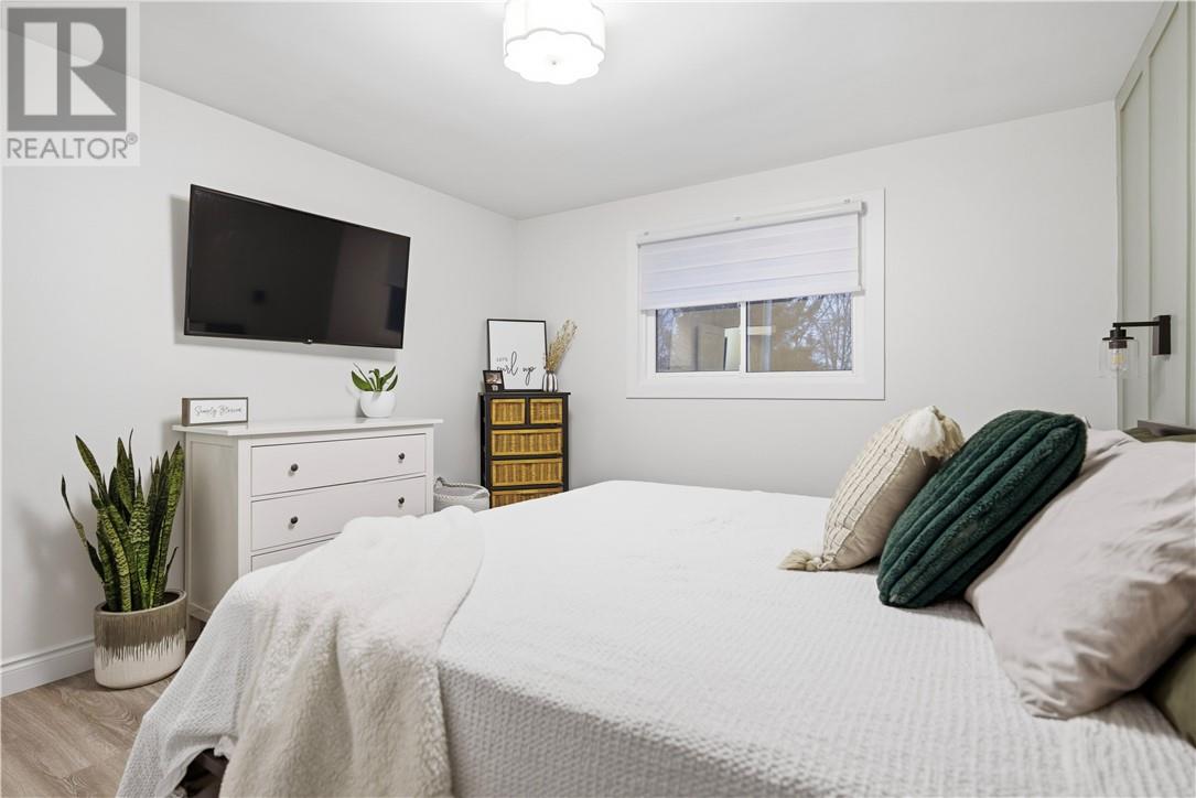 229 Seventh, Lively, Ontario  P3Y 1M5 - Photo 11 - 2125626