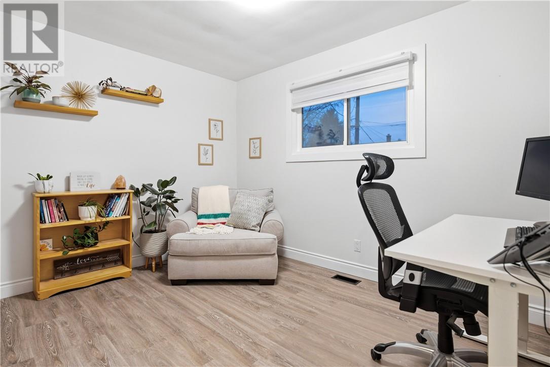 229 Seventh, Lively, Ontario  P3Y 1M5 - Photo 14 - 2125626