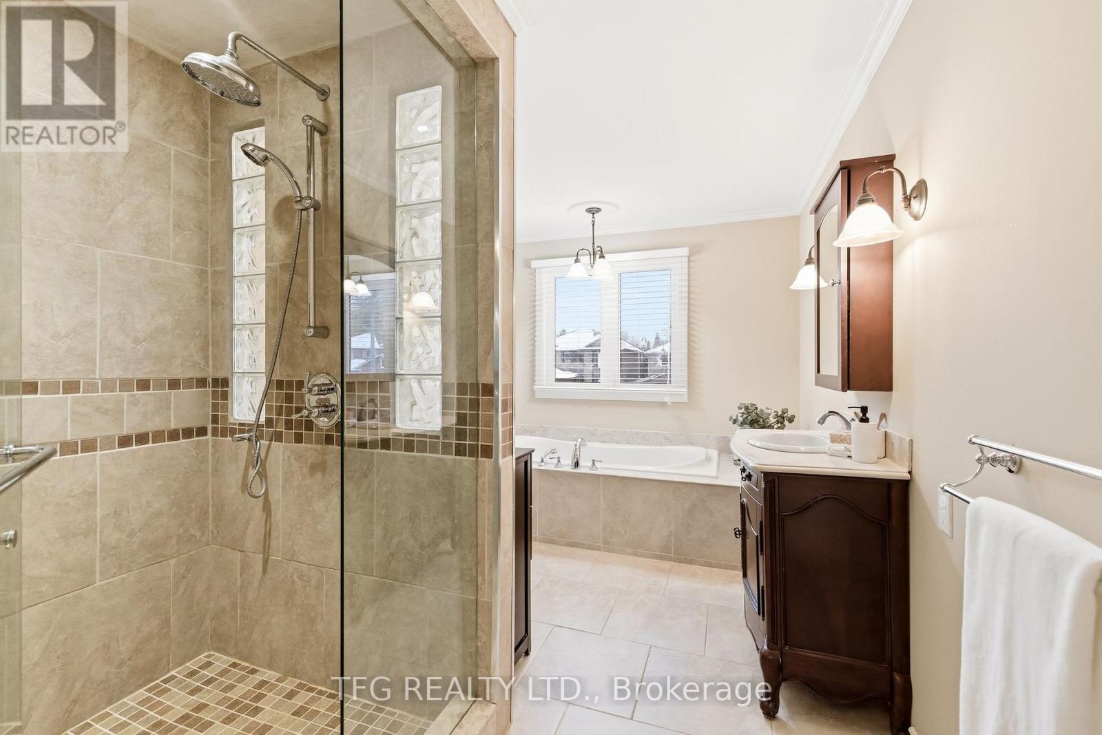 500 Sundown Crescent, Pickering, Ontario  L1V 6A7 - Photo 29 - E12540138