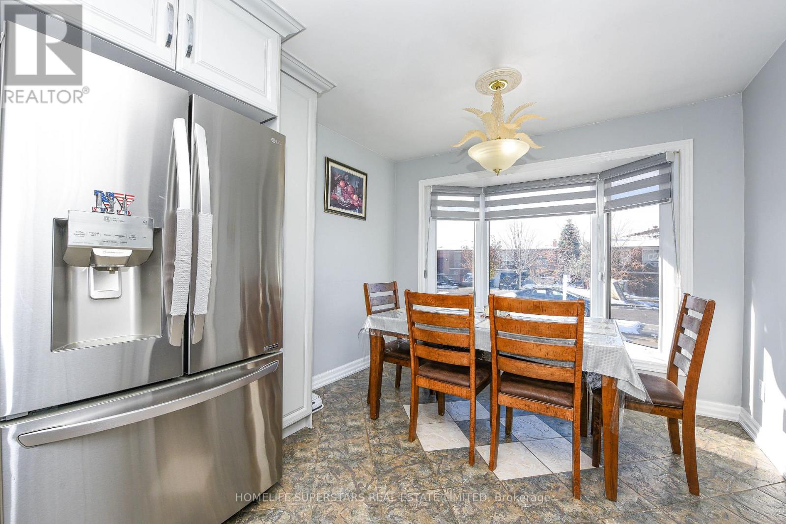 5 Norbert Road, Brampton, Ontario  L6Y 2J9 - Photo 7 - W12540030