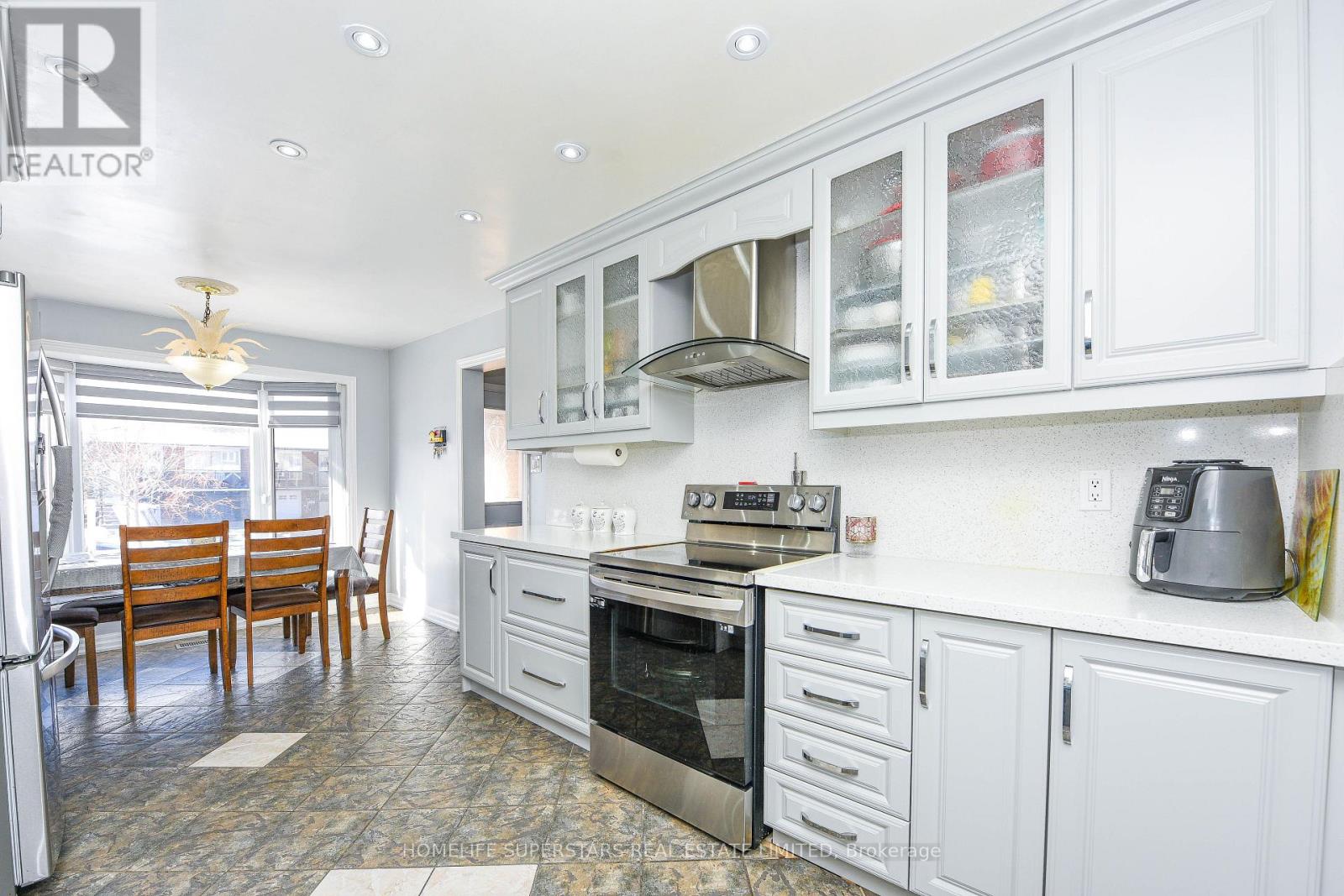 5 Norbert Road, Brampton, Ontario  L6Y 2J9 - Photo 9 - W12540030