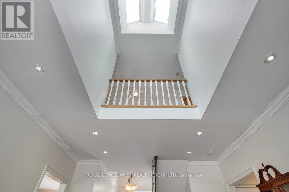 8 - 1205 Clarkson Road N, Mississauga, Ontario  L5J 2W1 - Photo 21 - W12540034