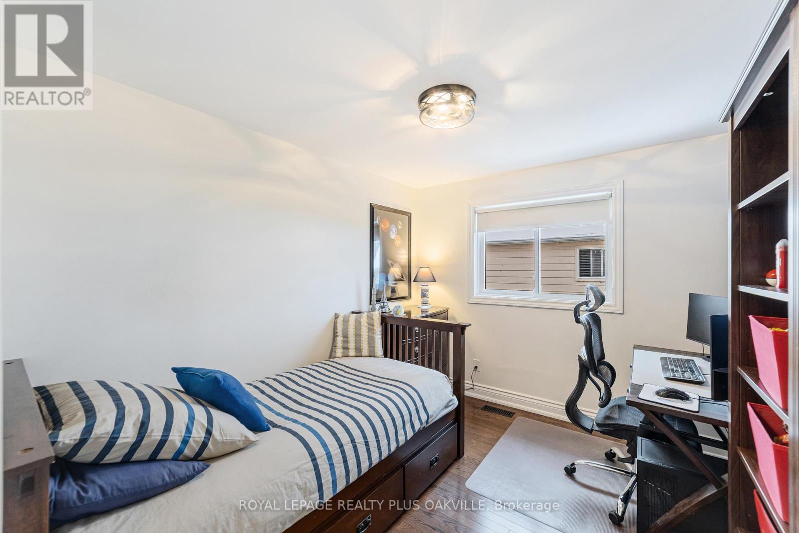 437 Withnell Crescent, Oakville, Ontario  L6L 3M1 - Photo 17 - W12540048