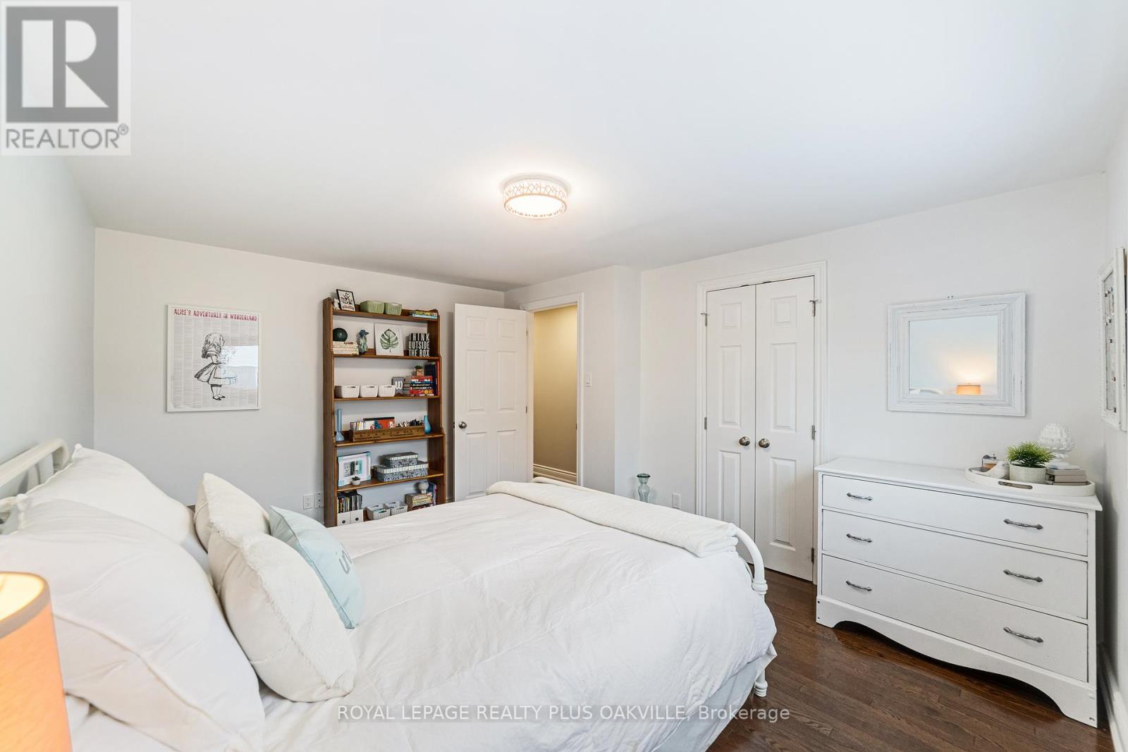 437 Withnell Crescent, Oakville, Ontario  L6L 3M1 - Photo 20 - W12540048