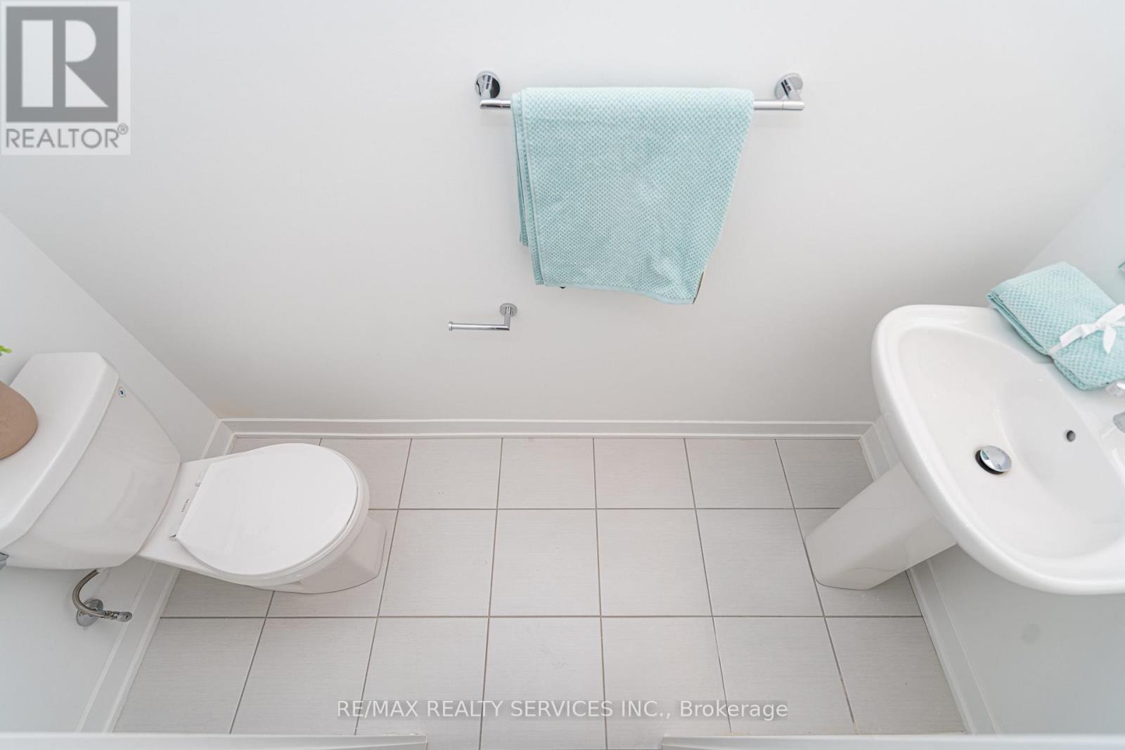 16 - 4017 Hickory Drive, Mississauga, Ontario  L4W 0G6 - Photo 37 - W12540060