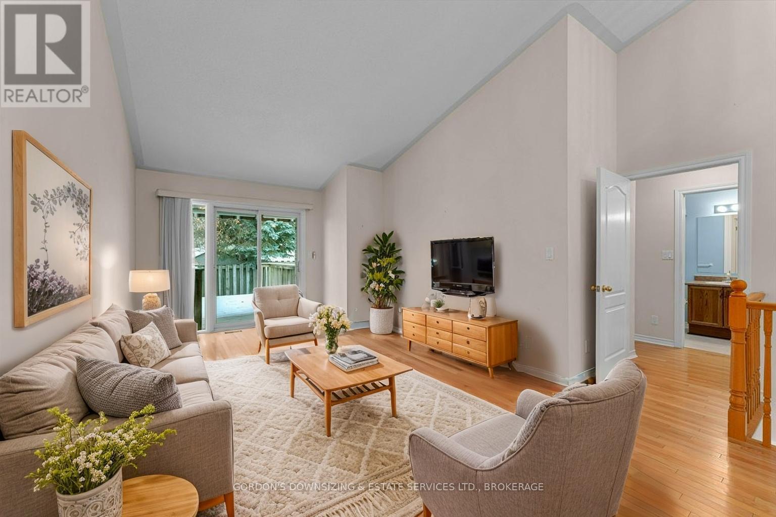 726 Millwood Drive, Kingston, Ontario K7M 8Z2 - Photo 12 - X12540148