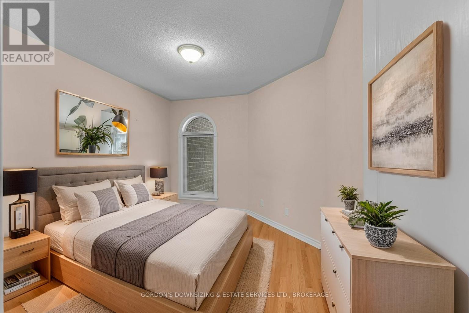 726 Millwood Drive, Kingston, Ontario K7M 8Z2 - Photo 16 - X12540148