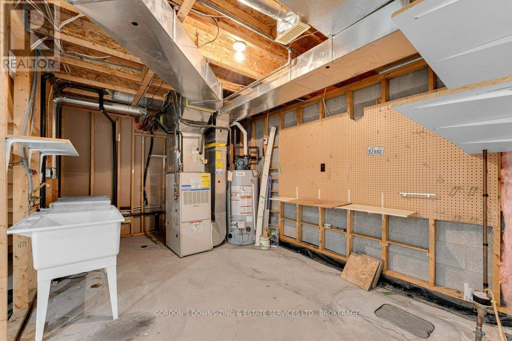 726 Millwood Drive, Kingston, Ontario K7M 8Z2 - Photo 39 - X12540148