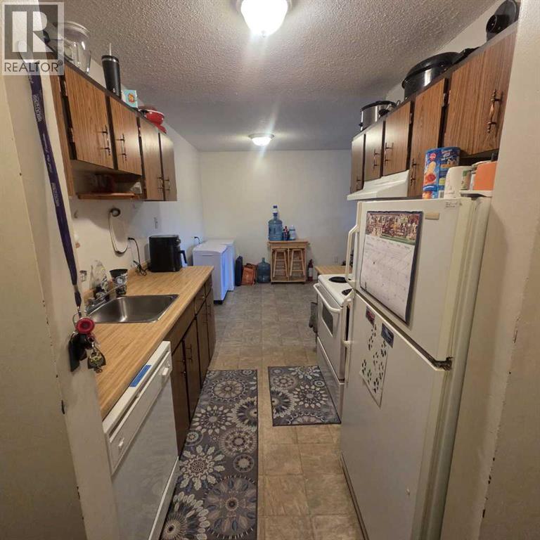 312b, 5611 9 Avenue, Edson, Alberta  T7E 1R5 - Photo 3 - A2269618