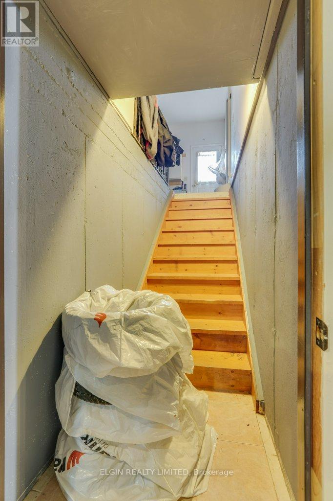 28 Massey Drive, St. Thomas, Ontario  N5R 5M6 - Photo 45 - X12540180