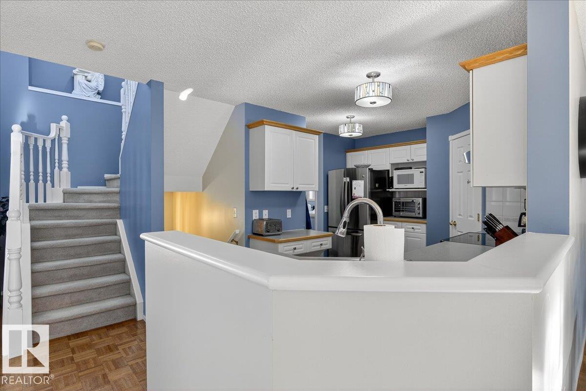 2841 41 Av Nw, Edmonton, Alberta  T6T 1M4 - Photo 10 - E4465561