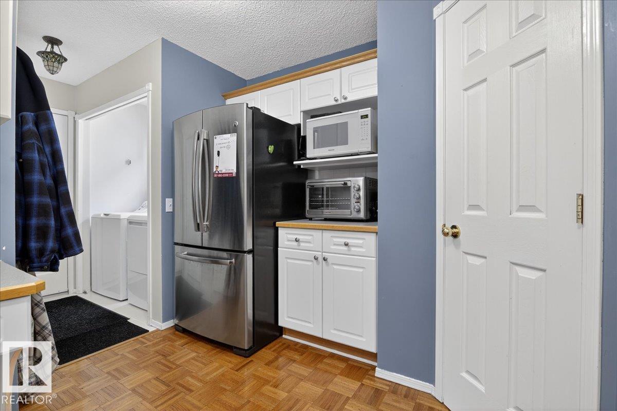 2841 41 Av Nw, Edmonton, Alberta  T6T 1M4 - Photo 11 - E4465561