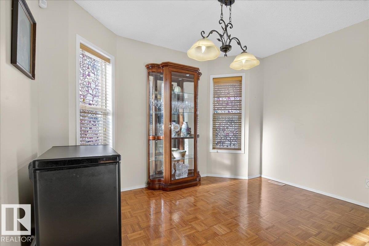 2841 41 Av Nw, Edmonton, Alberta  T6T 1M4 - Photo 15 - E4465561