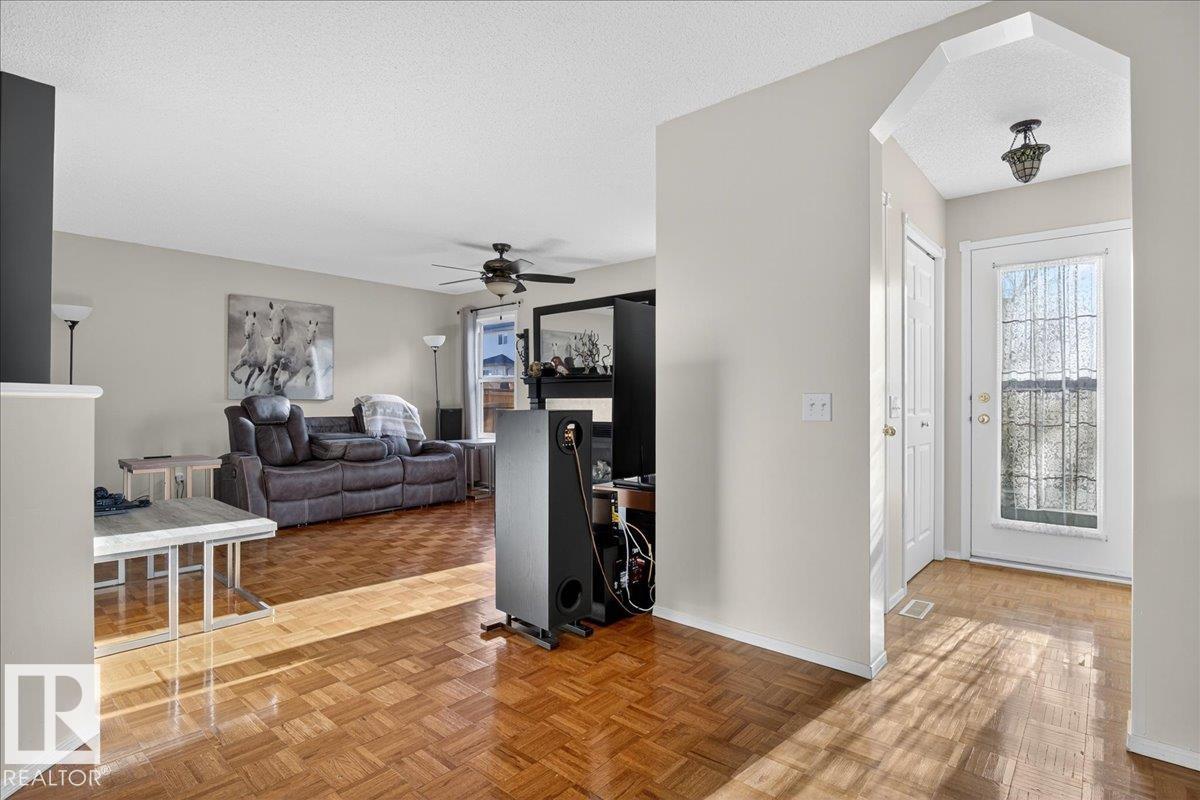 2841 41 Av Nw, Edmonton, Alberta  T6T 1M4 - Photo 16 - E4465561